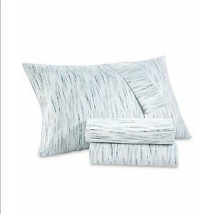 Lucky Brand Sakura Set of 2 Standard Pillowcases